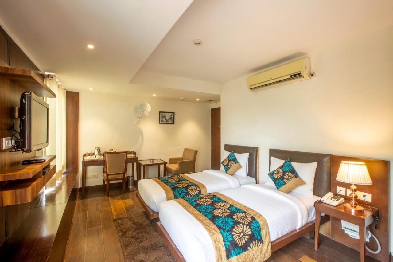 Hotel Arch International New Delhi Eksteriør billede